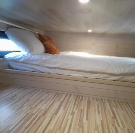 Tiny House Egmond 에그몬단덴 후에프