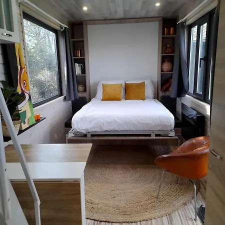 Tiny House Egmond 아파트